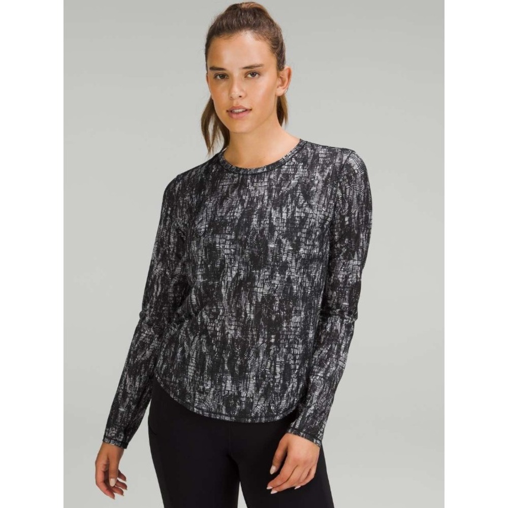 Lululemon High Neck Running Training Long Sleeve Shirt Black White Print Size 16